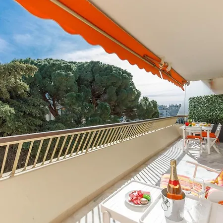 Blue Yourhosthelper Apartmán *